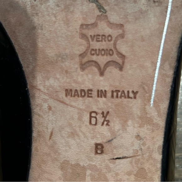 Roberto Capucci black shiny crocodile effect leather heel Size 6.5 - Picture 4 of 6